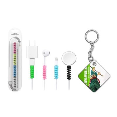 Keychain with Cable Protector Roronoa Zoro Graphic Keychain with Cable Protector